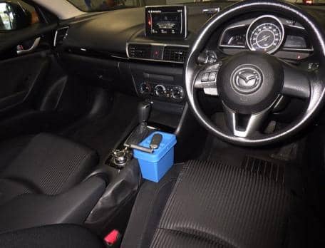 MAZDA AXELA 15C 2015