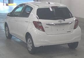 TOYOTA VITZ F 2015