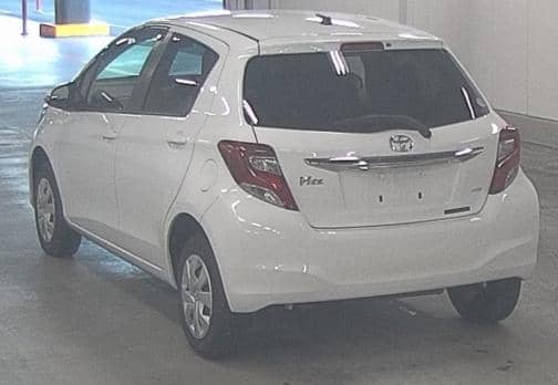 TOYOTA VITZ F 2015