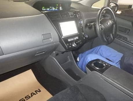 TOYOTA PRIUS ALPHA S TUNE BLACK 2014