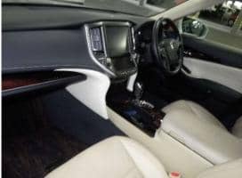 TOYOTA CROWN HYBRID ROYAL SALOON G 2015