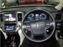 TOYOTA CROWN HYBRID ROYAL SALOON G 2015