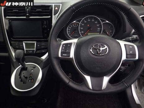 TOYOTA RACTIS G PRIME STYLE 2014