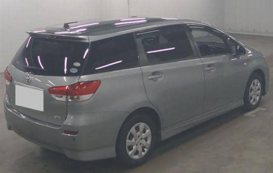 TOYOTA WISH 1.8X HID SELECT 2011